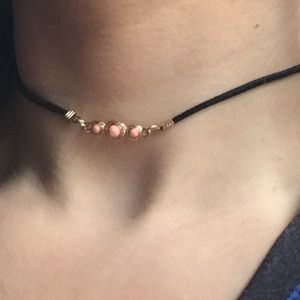 CHOKER NECKLACE